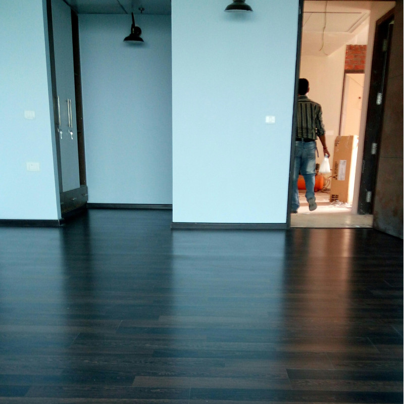 Commercial Wooden Floor Buffing Service
